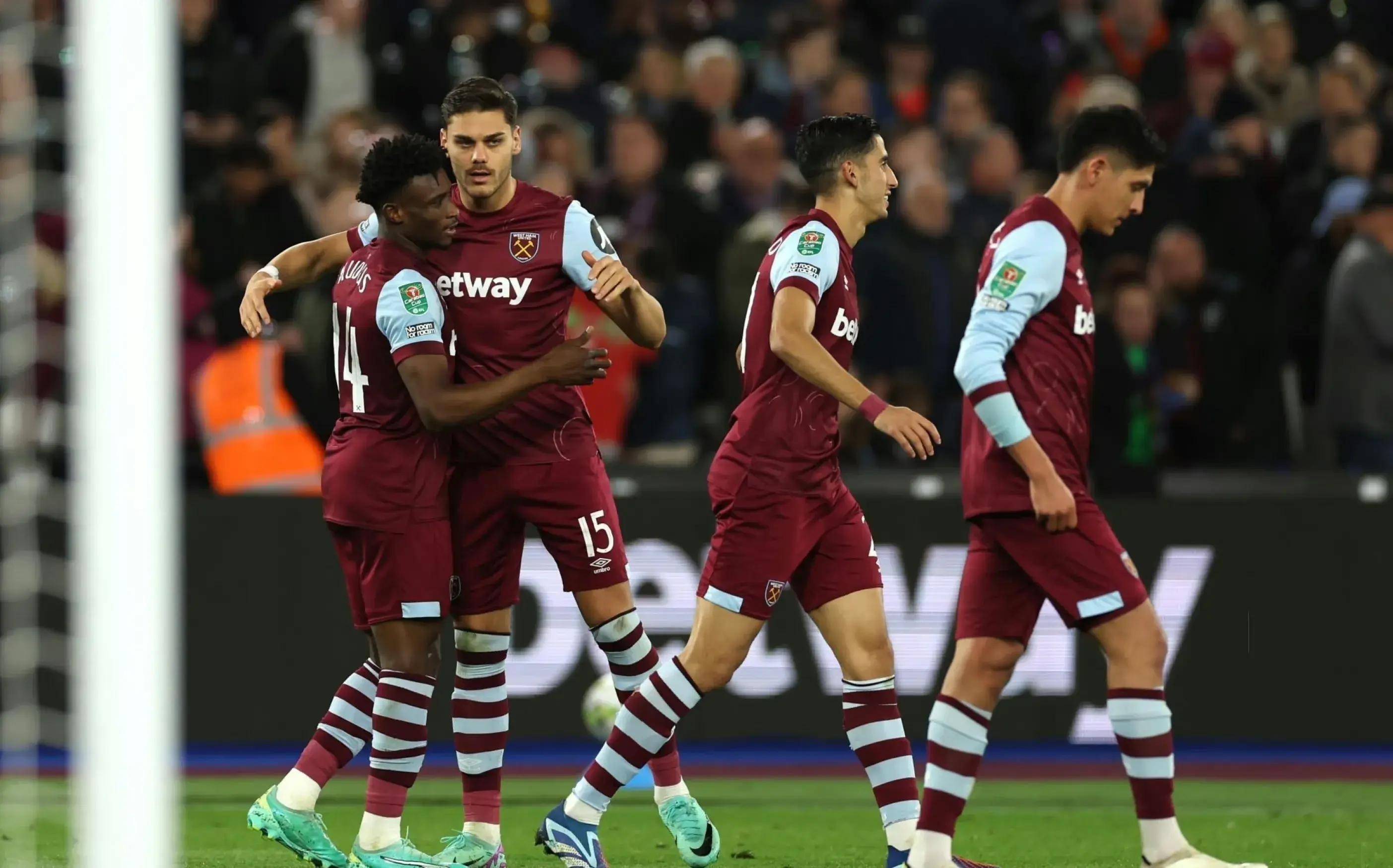 球队实力悬殊，弱队有望实现逆袭