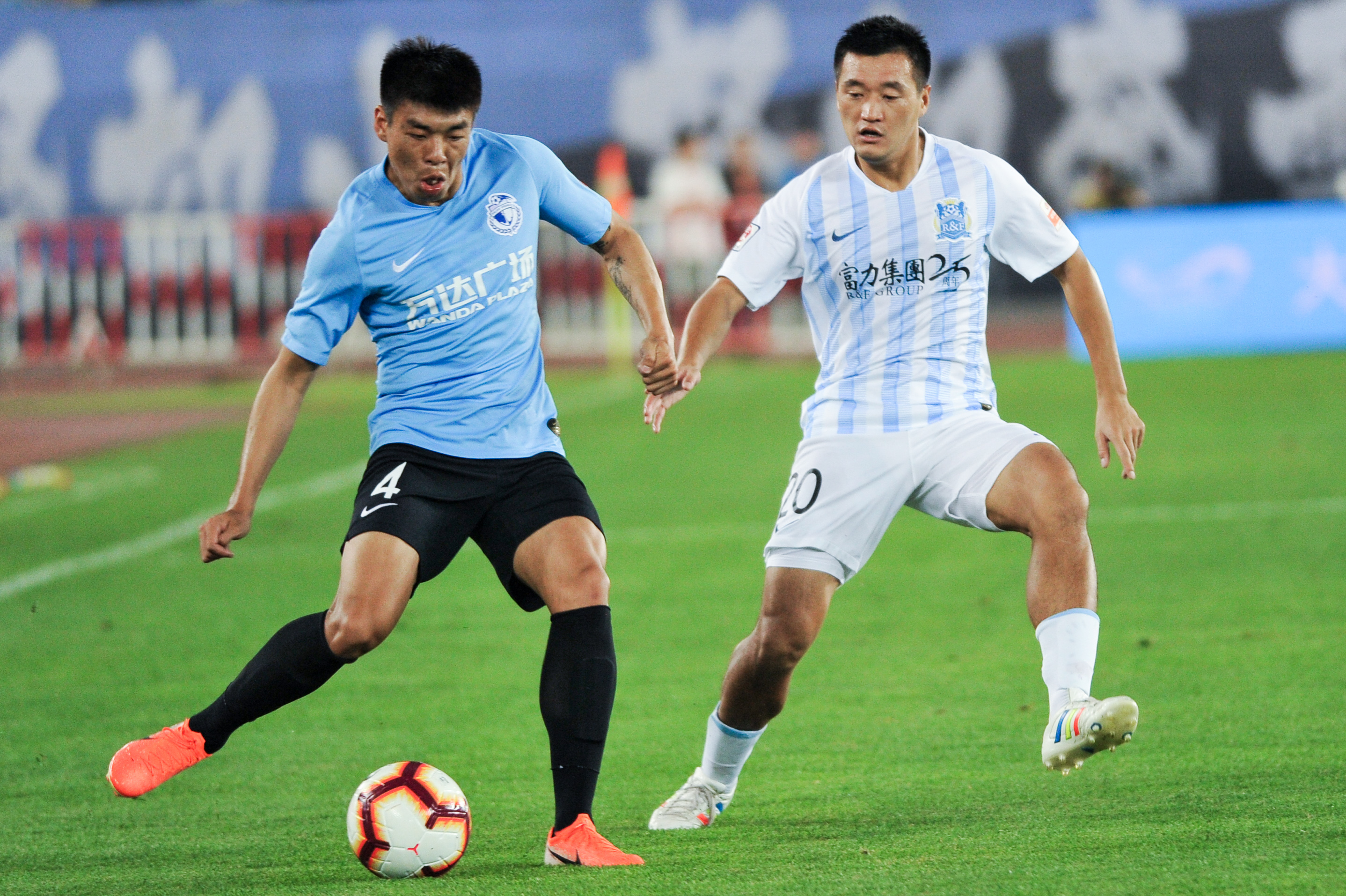 关于大连一方遭遇成都谢菲联逆转！的信息