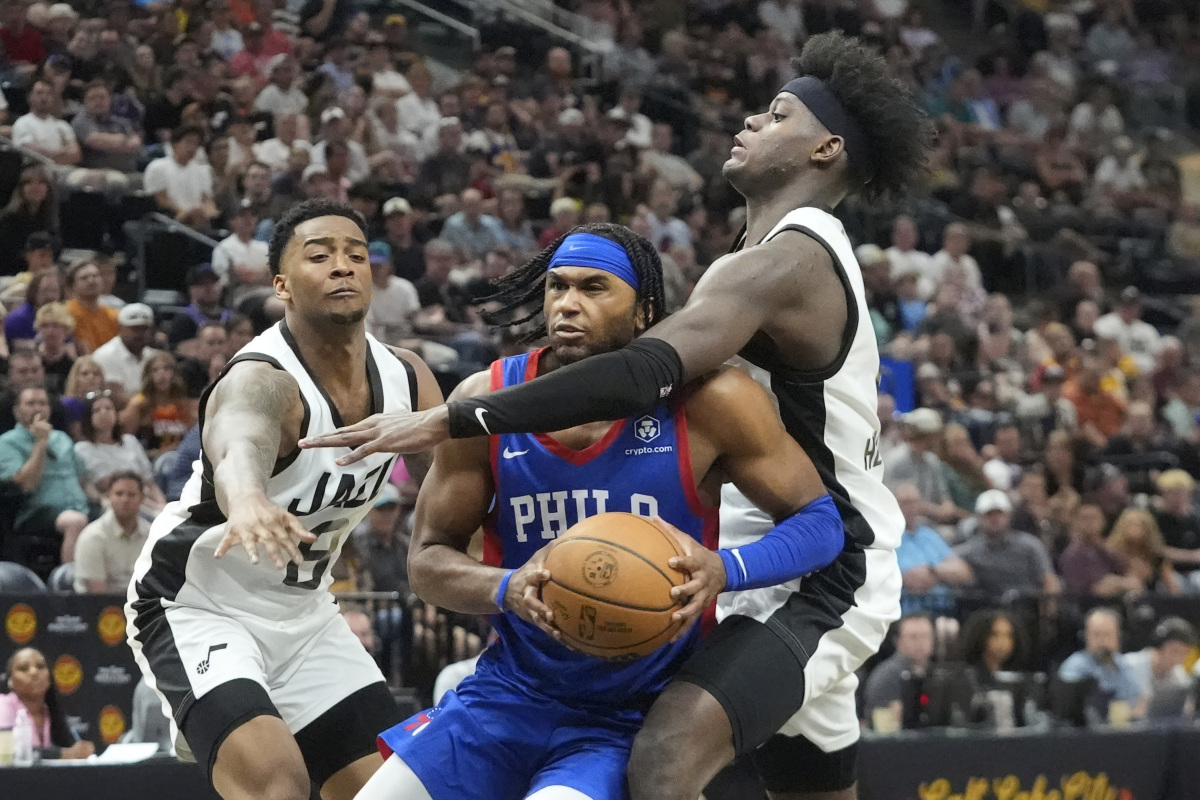 包含北美国家队选拔新人投入国际赛场的词条 包含北美国家队选拔新人投入国际赛场的词条