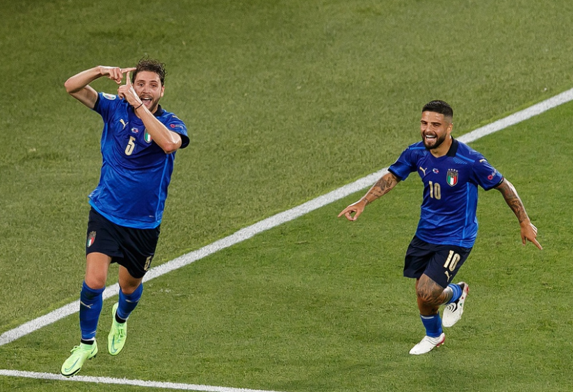 包含希腊女足小胜北马其顿，晋级欧洲杯强的词条