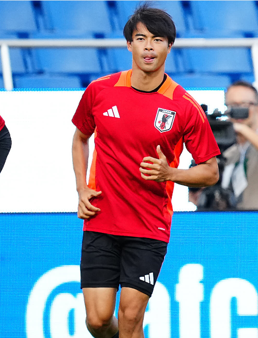 关于锋线犀利，争夺大胜成为焦点的信息