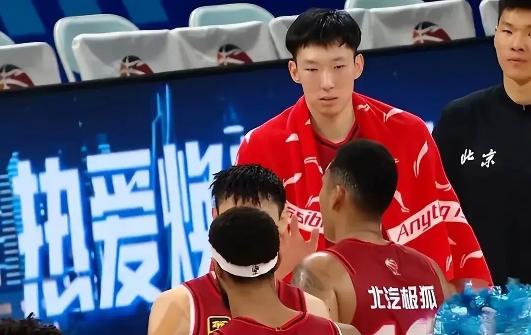 关于锋线犀利，争夺大胜成为焦点的信息