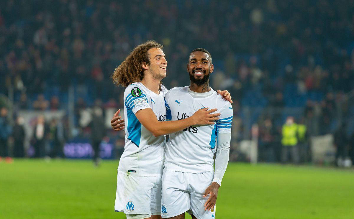 昂热主场击败昂热，终结两连败的简单介绍